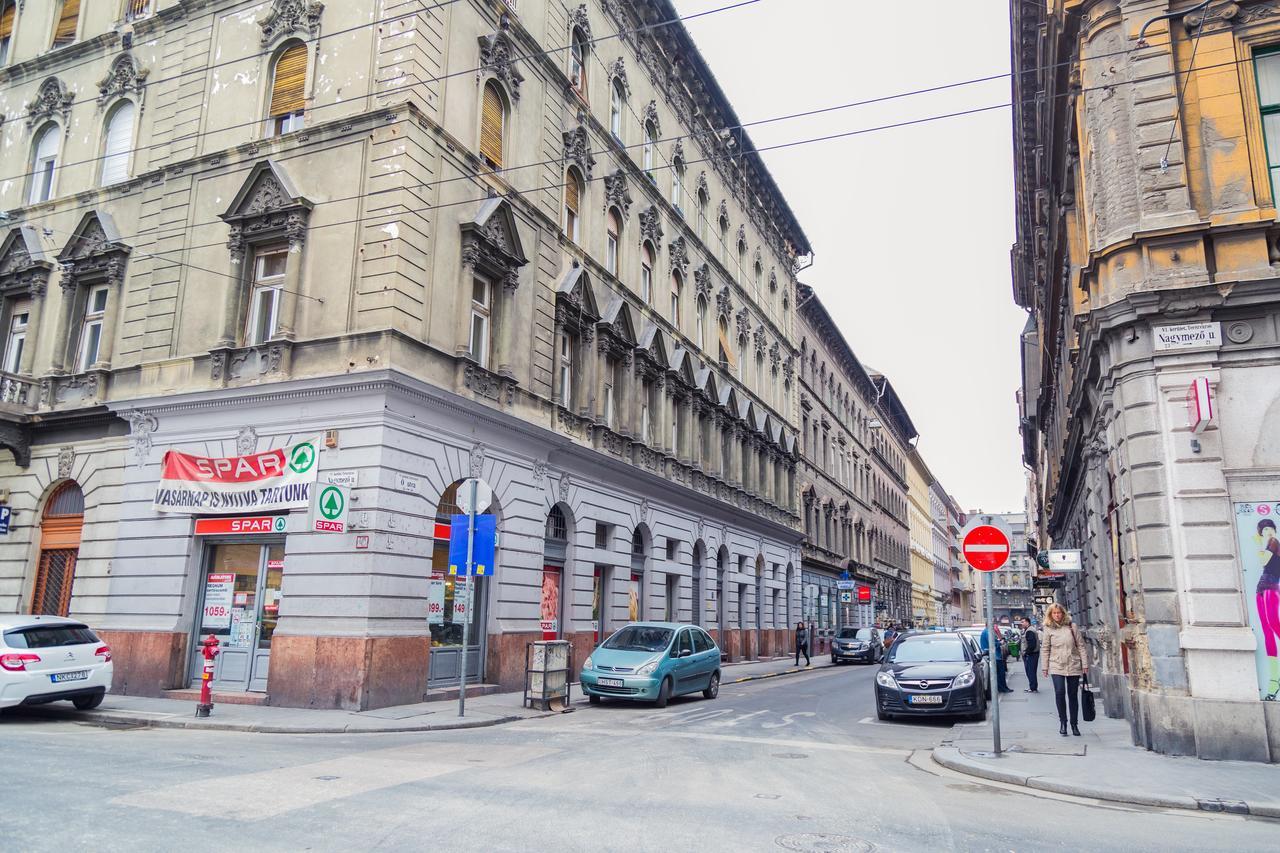 Kameleon Loft Apartment Budapest Luaran gambar
